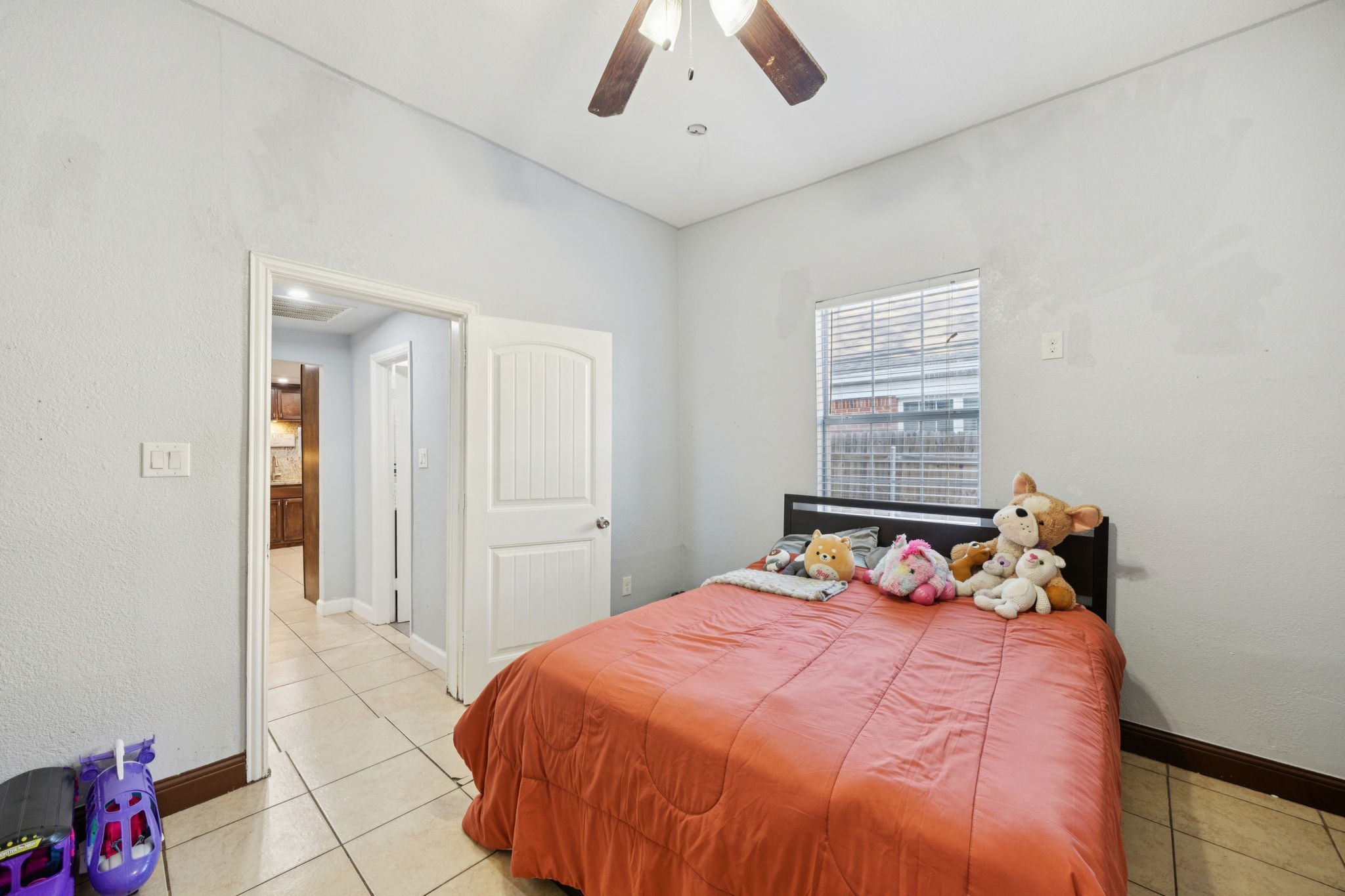 2903 Mount Vernon Avenue