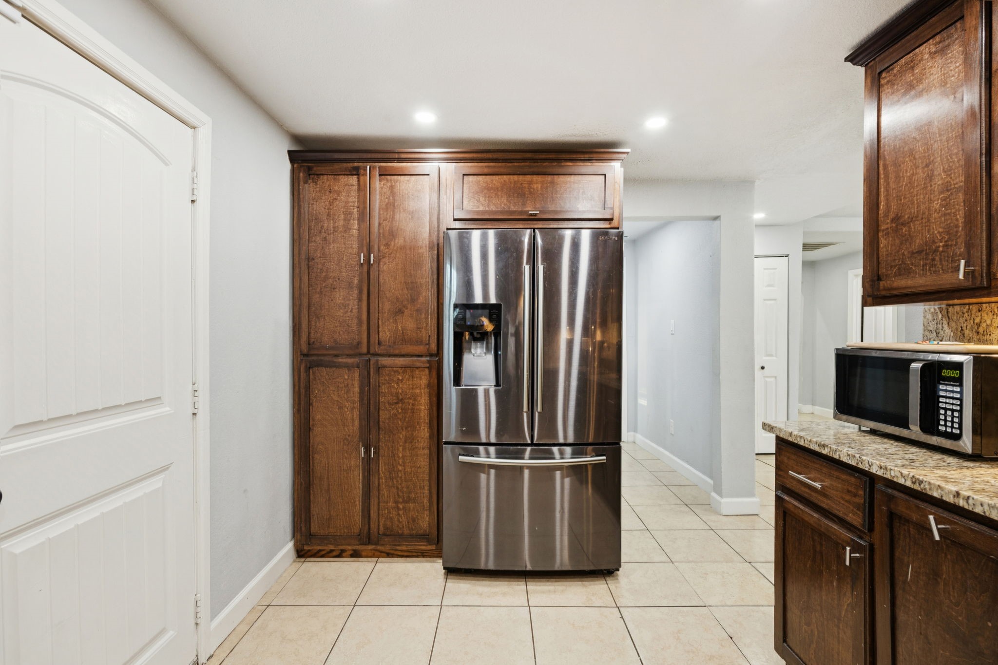 2903 Mount Vernon Avenue