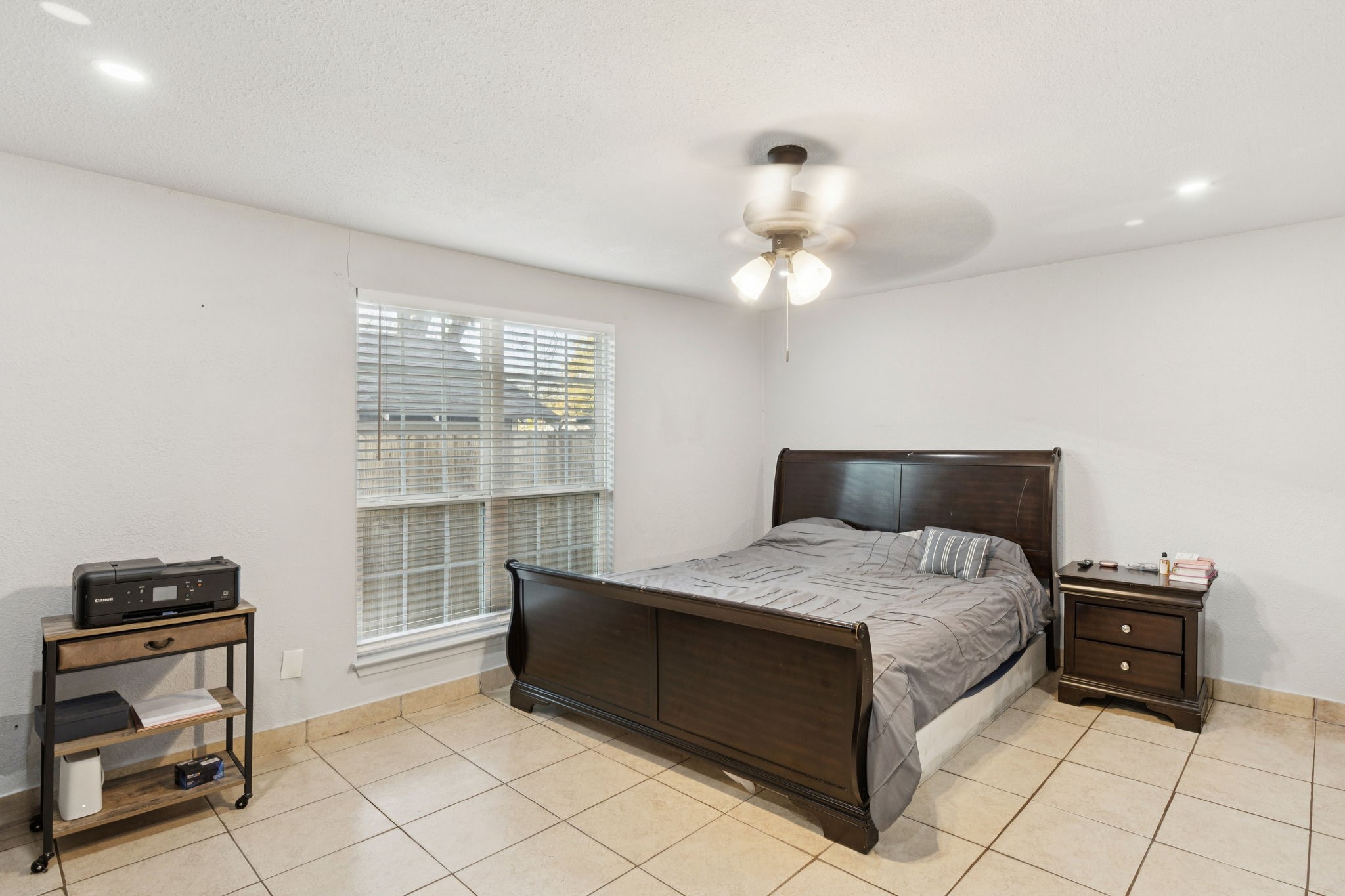 2903 Mount Vernon Avenue