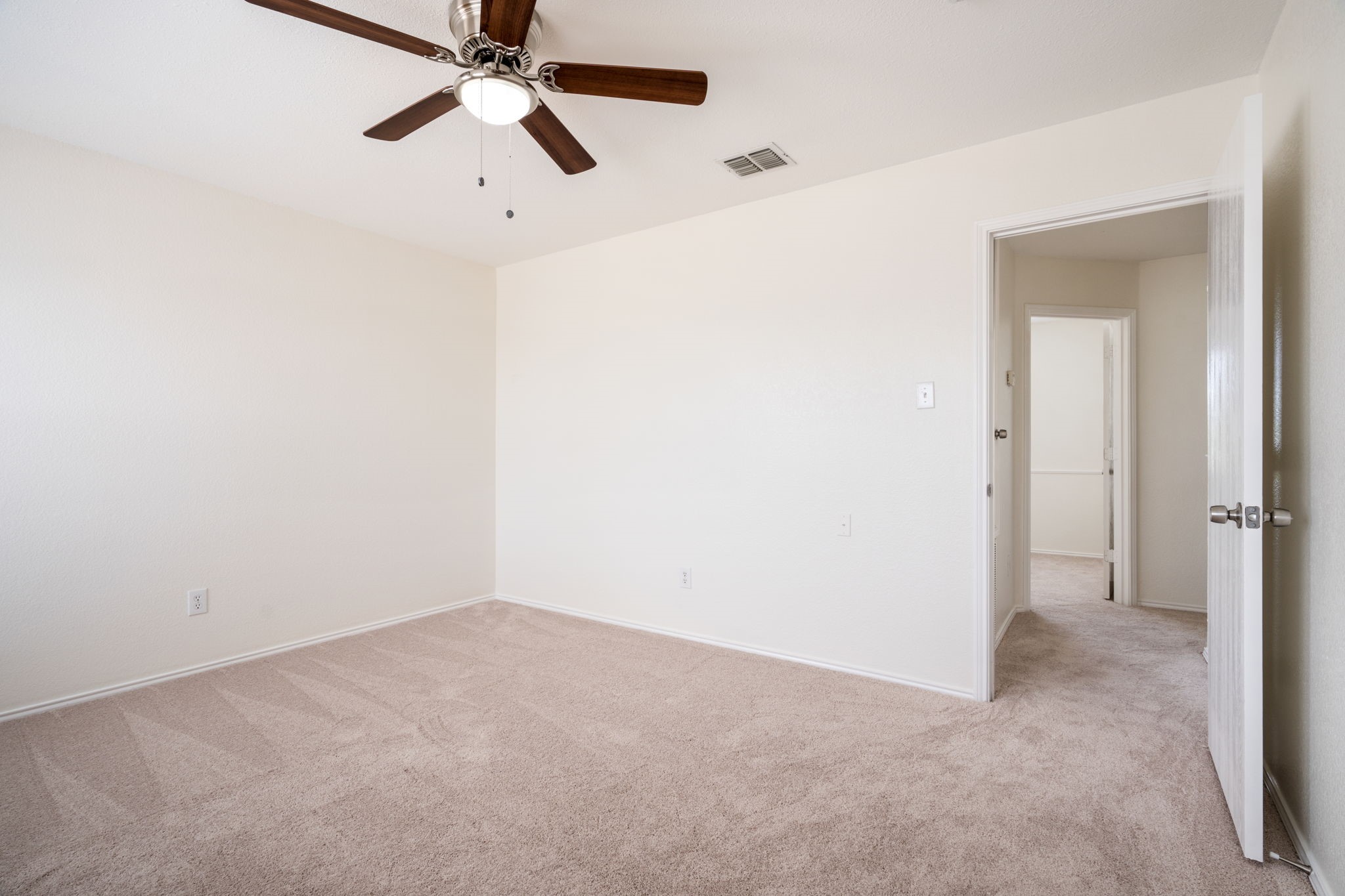 1626 White Oak Drive