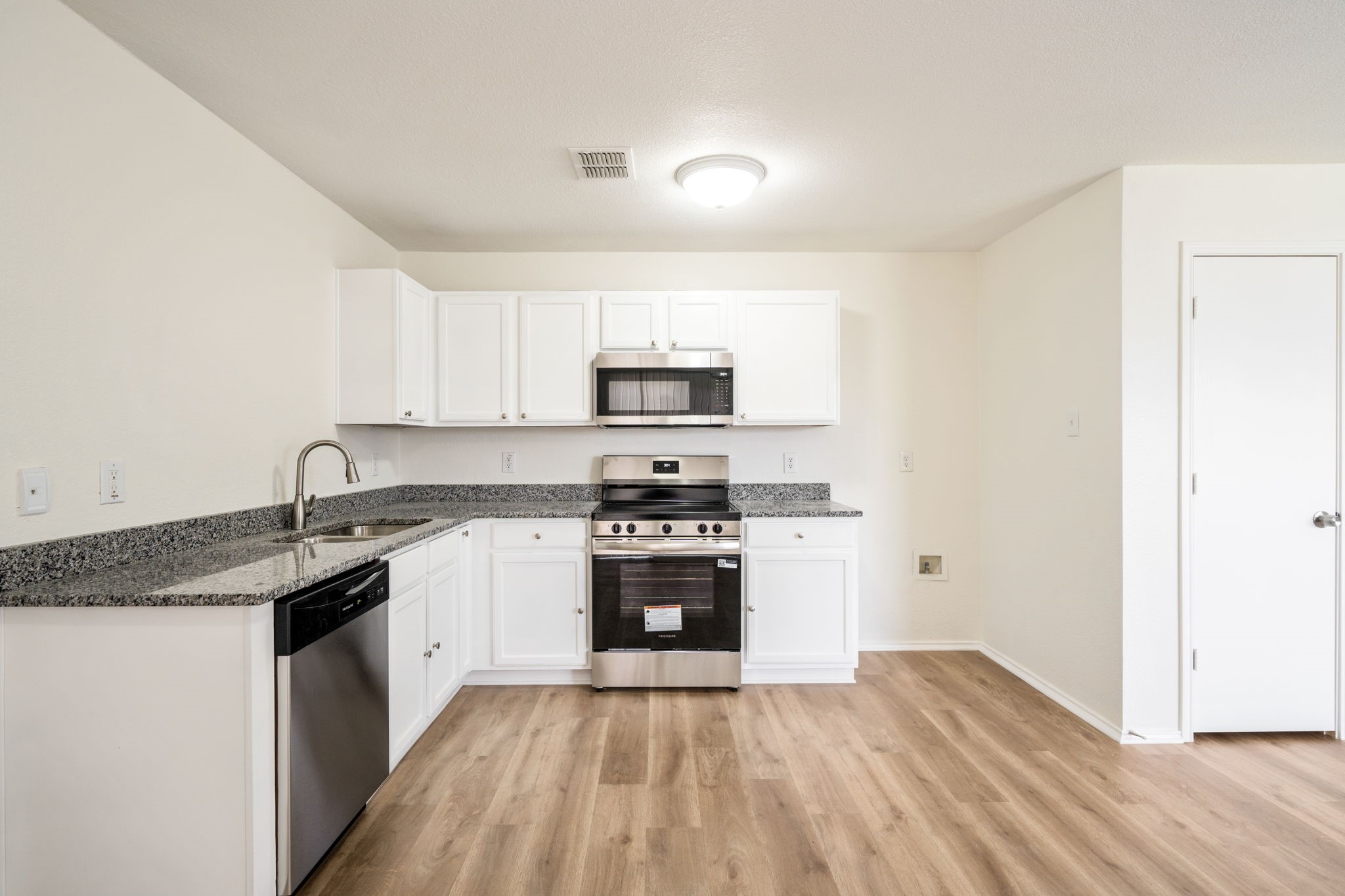 1626 White Oak Road