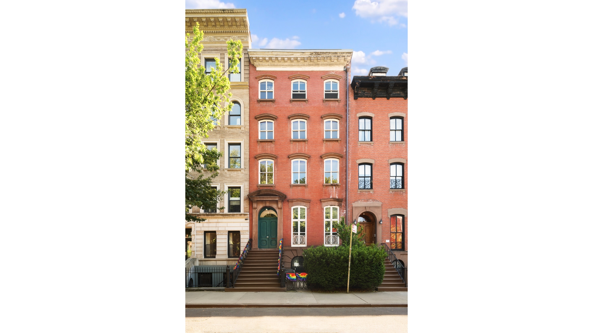 428 W 20TH Street 2