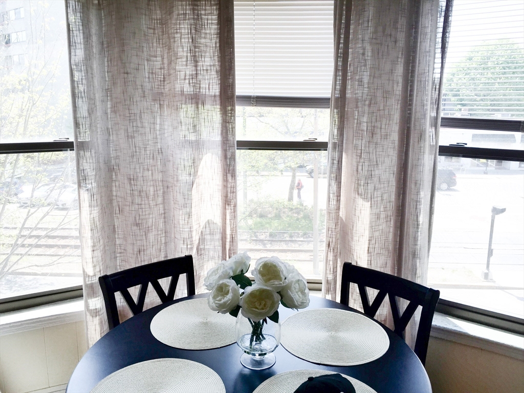 1386 Beacon # 5