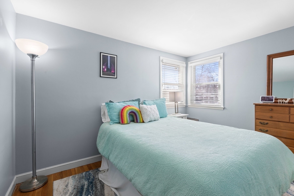 33 Bickford St