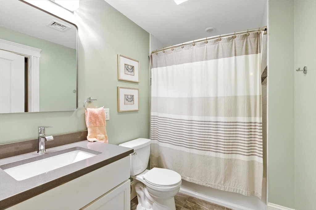 227 Centre St # 1