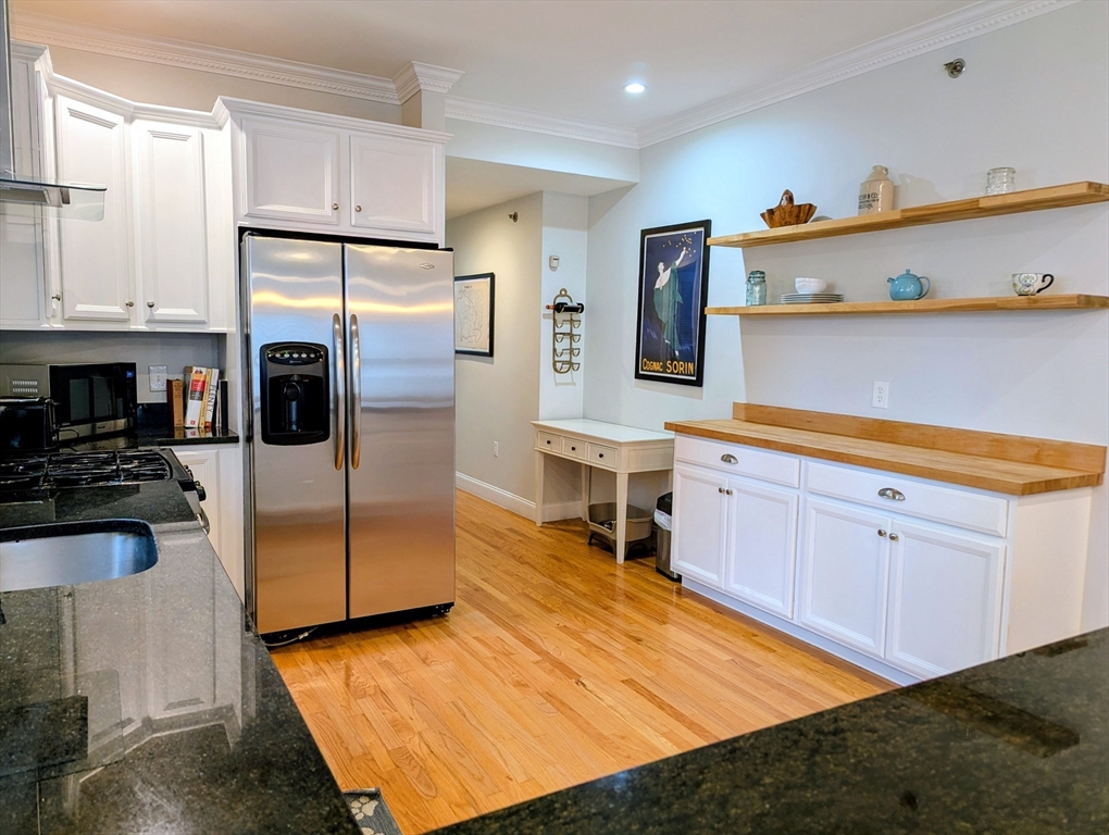 17 Lafield St # 1, Boston Unit: 1