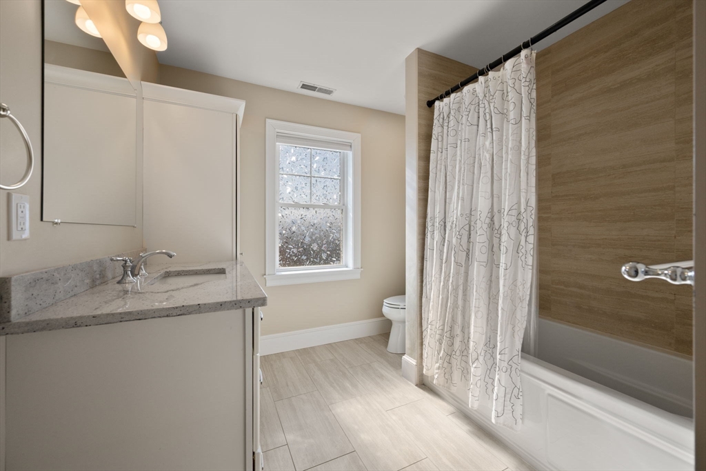 40 Grove St # 1