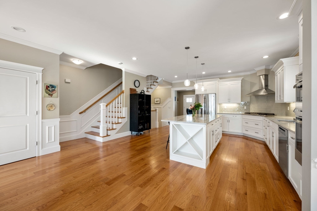 40 Grove St # 1