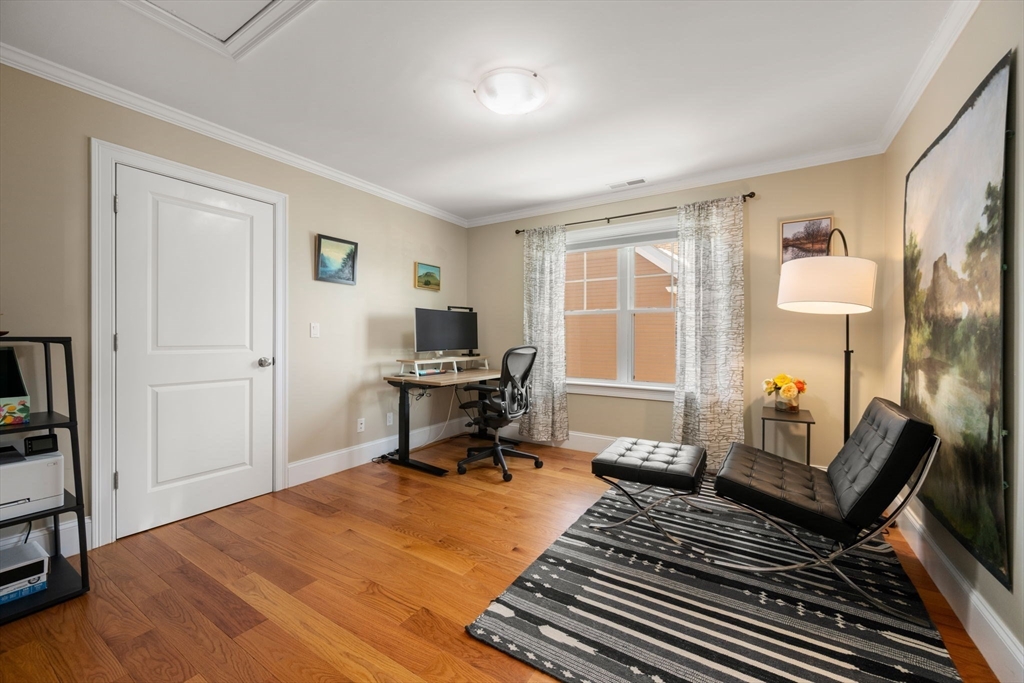 40 Grove St # 1