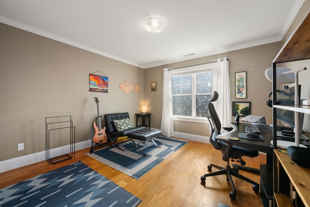 40 Grove St # 1