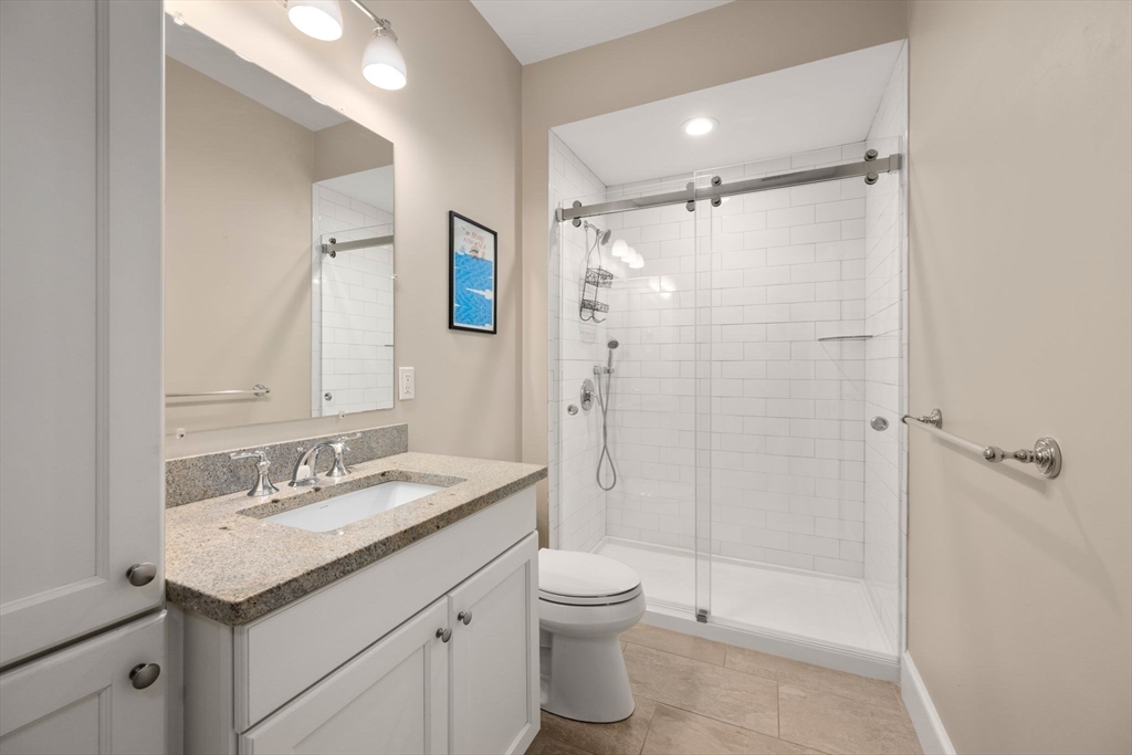 40 Grove St # 1