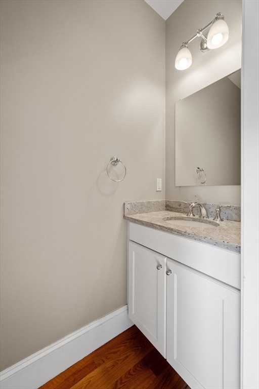 40 Grove St # 1