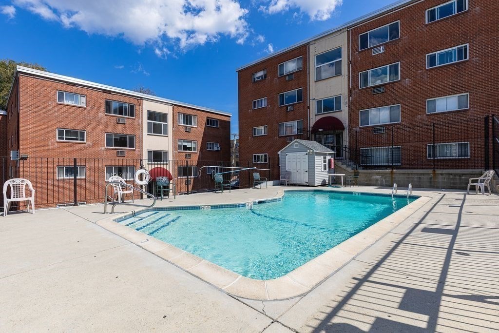 245 Kelton St # 22