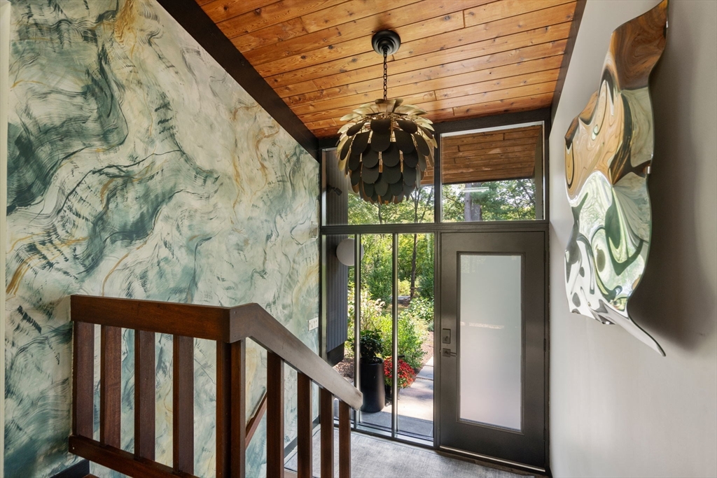 127 Commerford Rd