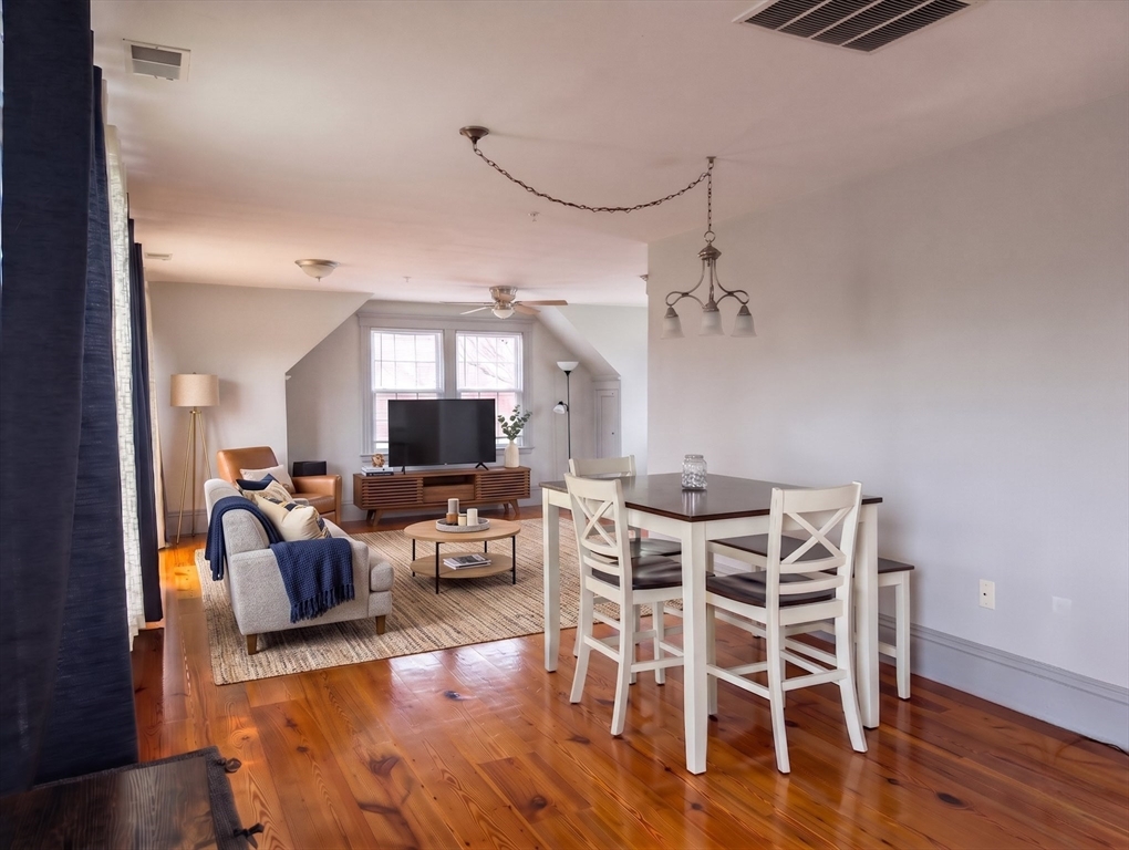 7 Weymouth Ave # 3