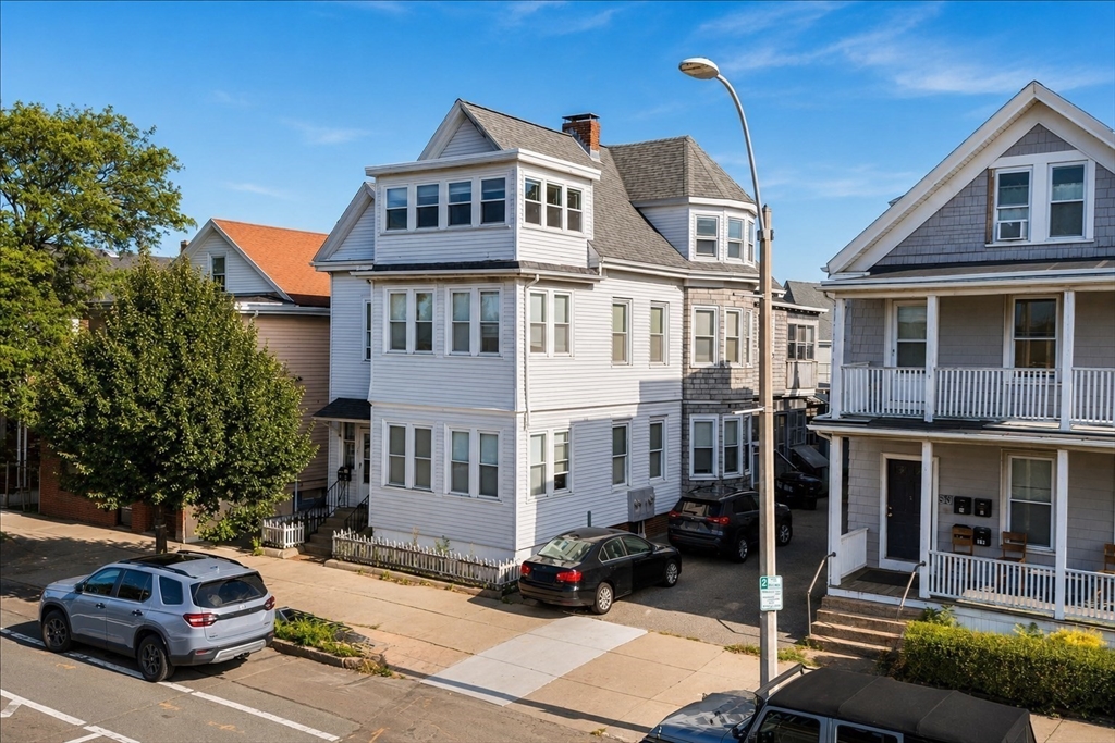 547 Broadway # 1