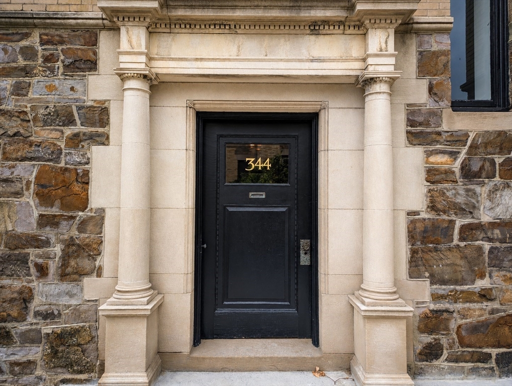 344 Tappan St # 2
