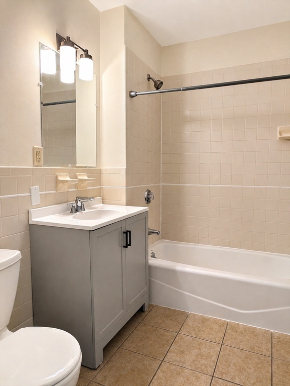 1177 Commonwealth Ave # 6