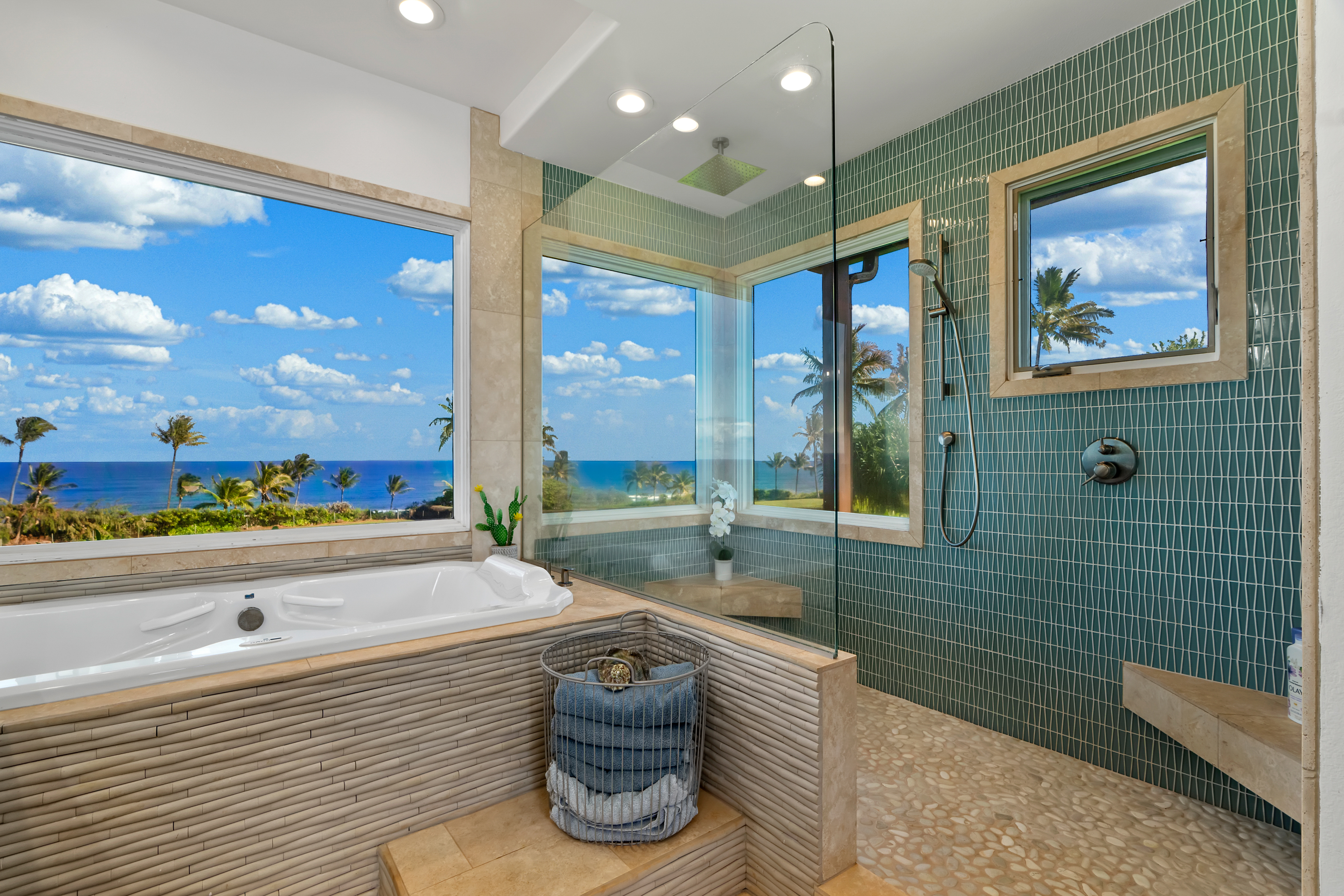 5350 KALALEA VIEW DR 8D