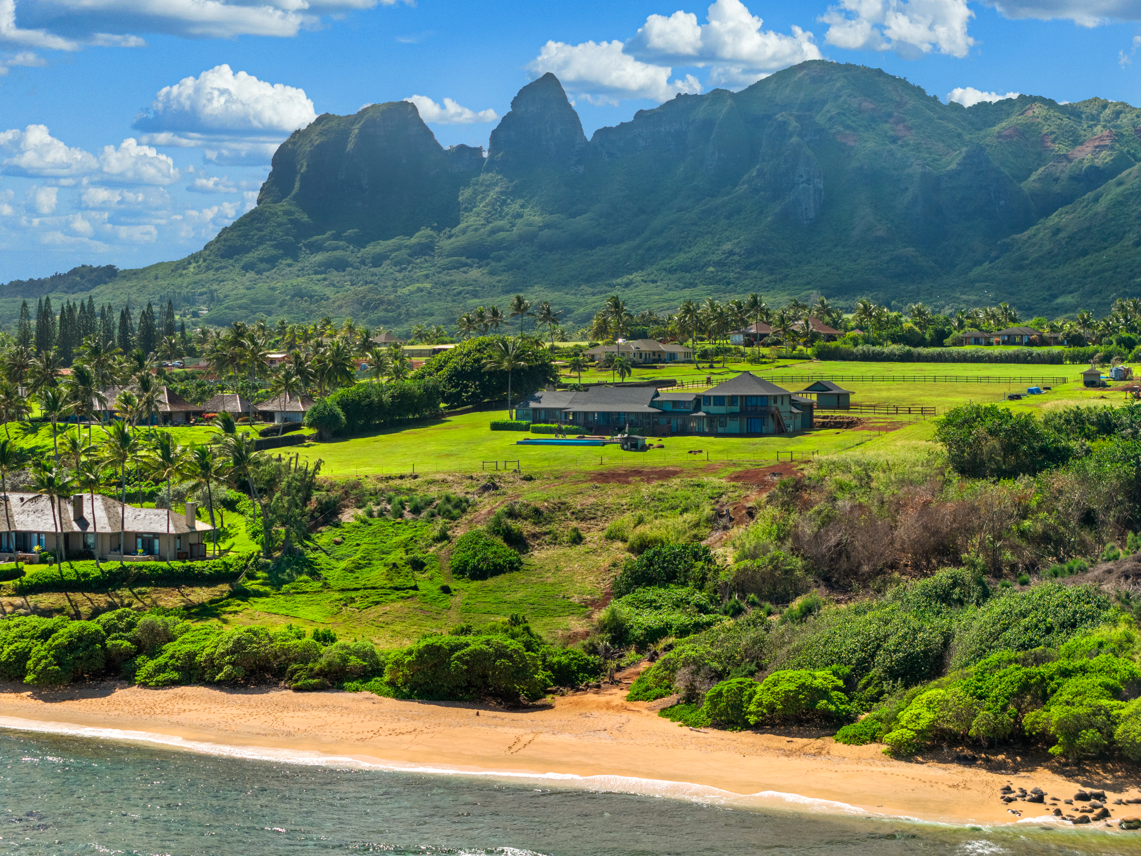 5350 KALALEA VIEW DR 8D