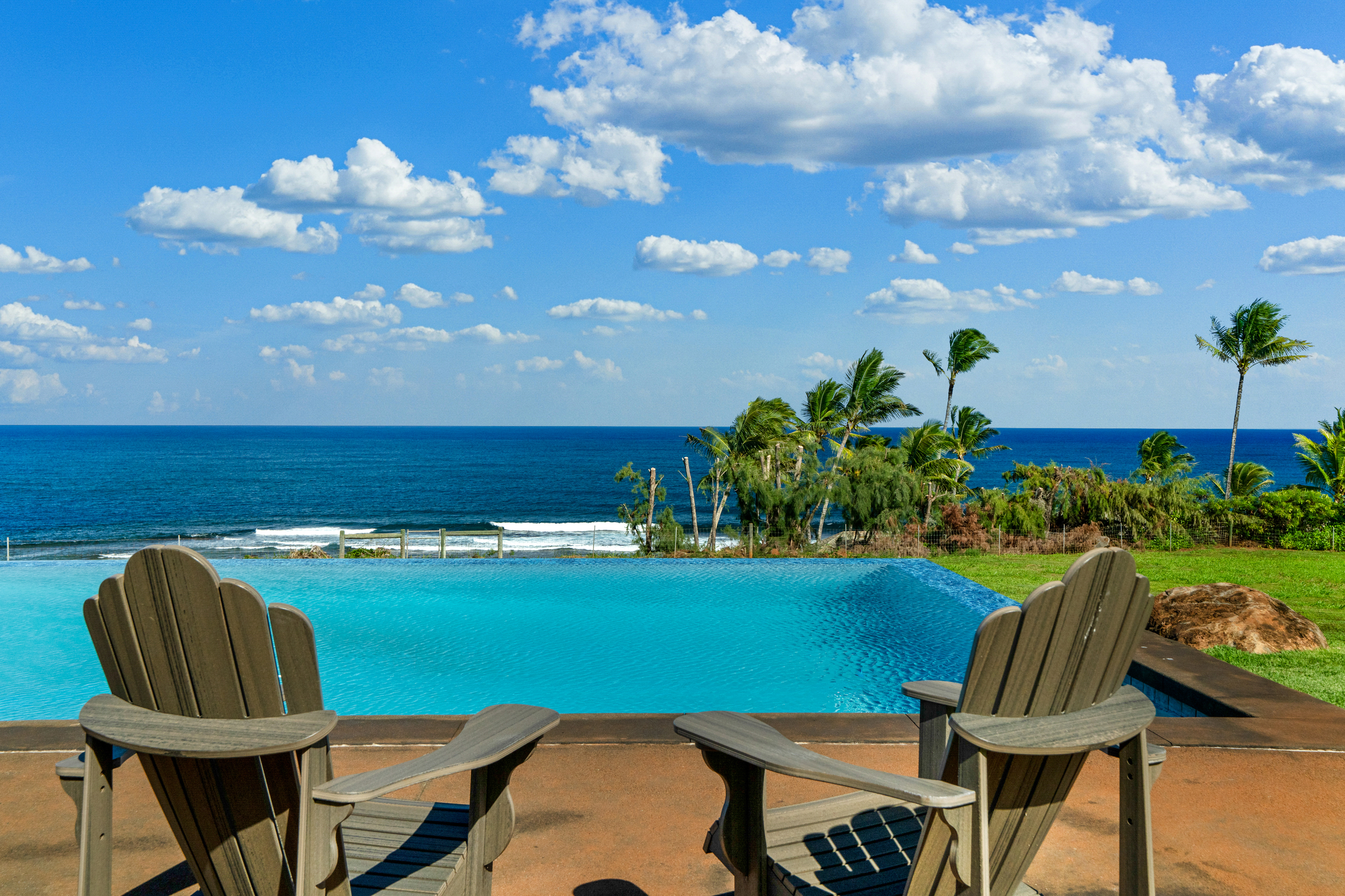 5350 KALALEA VIEW DR 8D