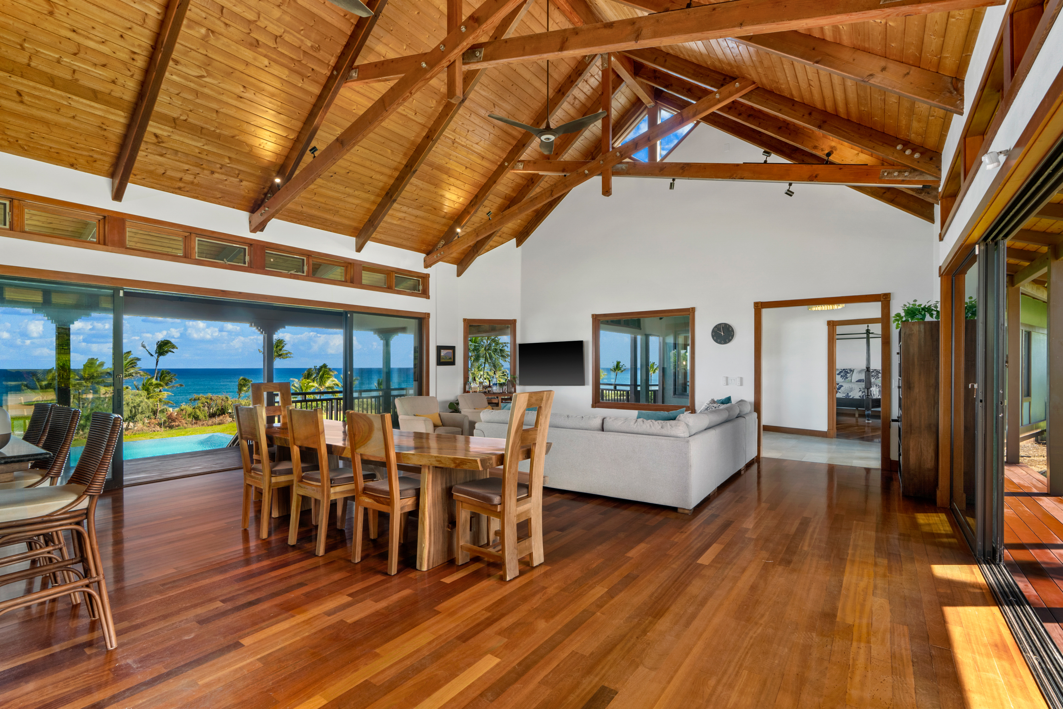 5350 KALALEA VIEW DR 8D