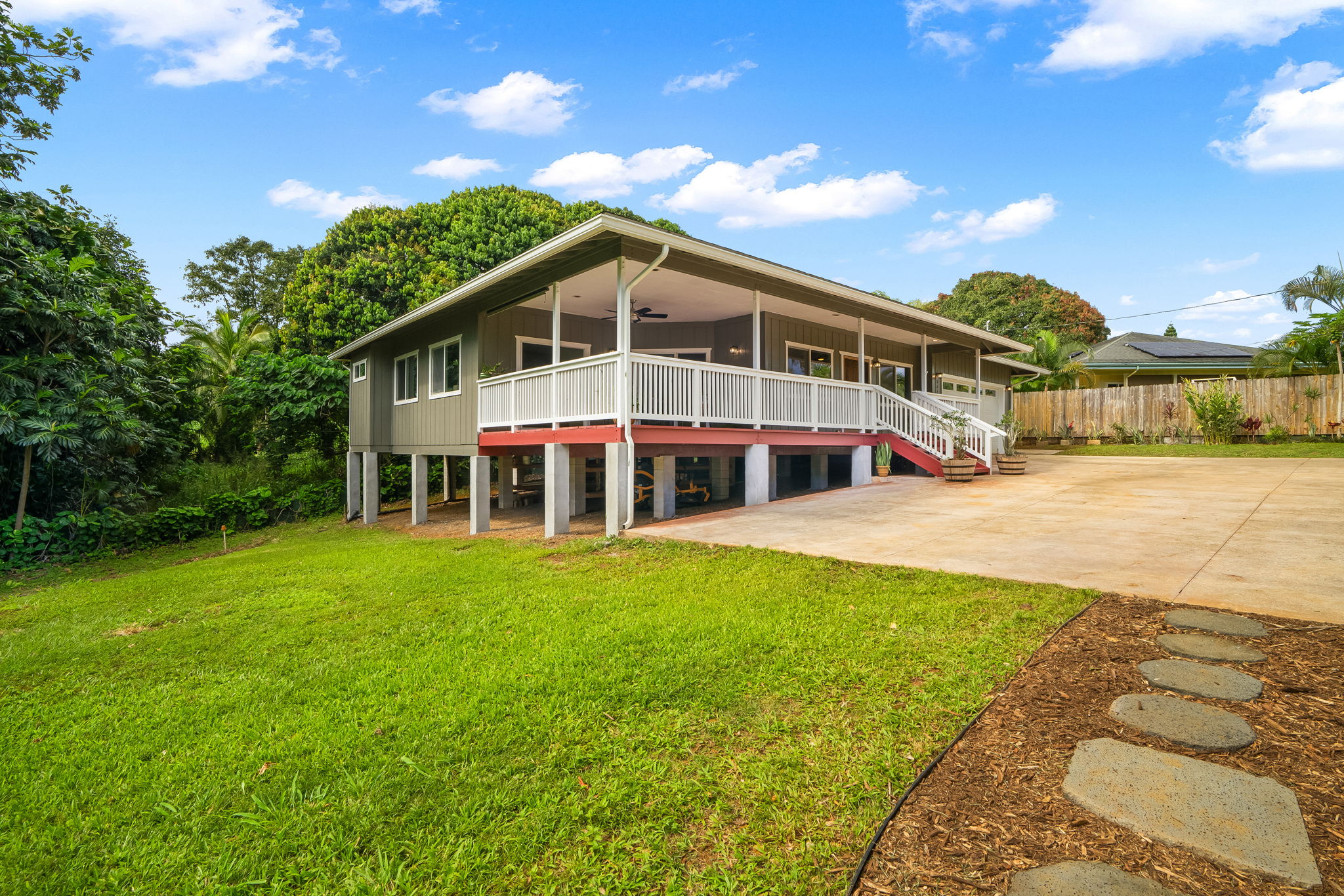 6413-A KAWAIHAU RD 2