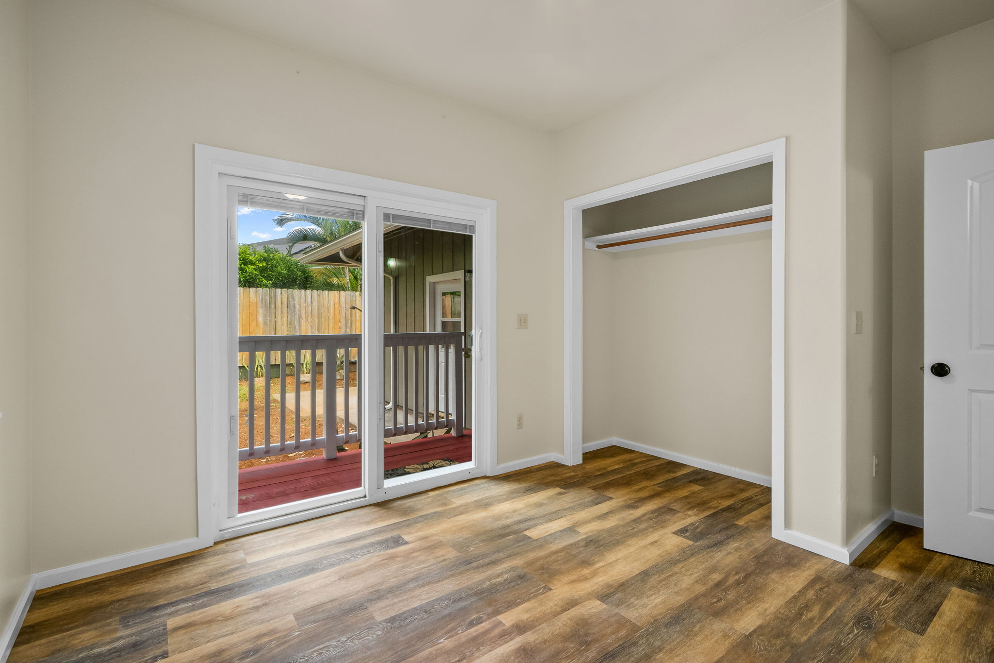 6413-A KAWAIHAU RD 2