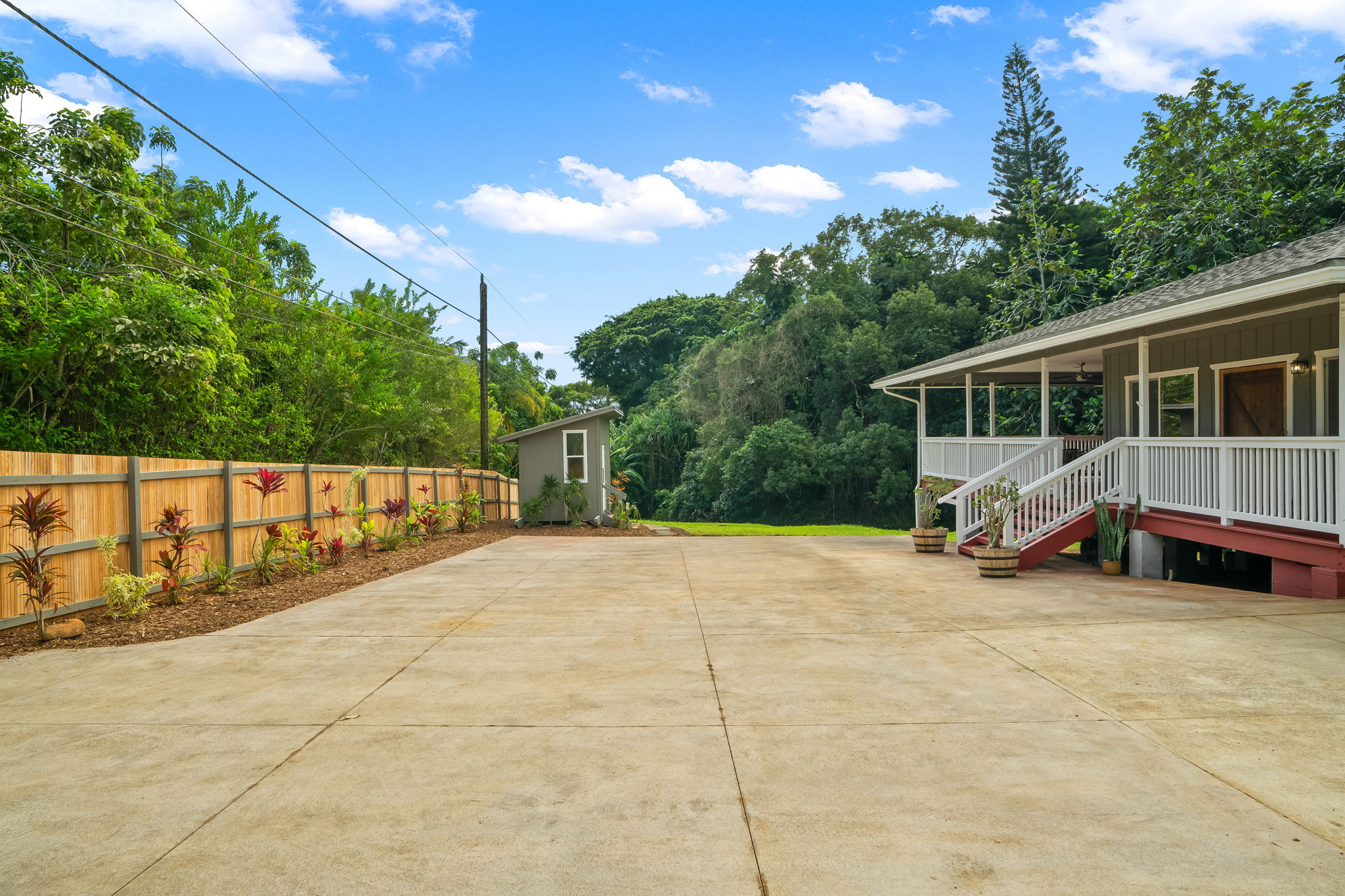 6413-A KAWAIHAU RD 2