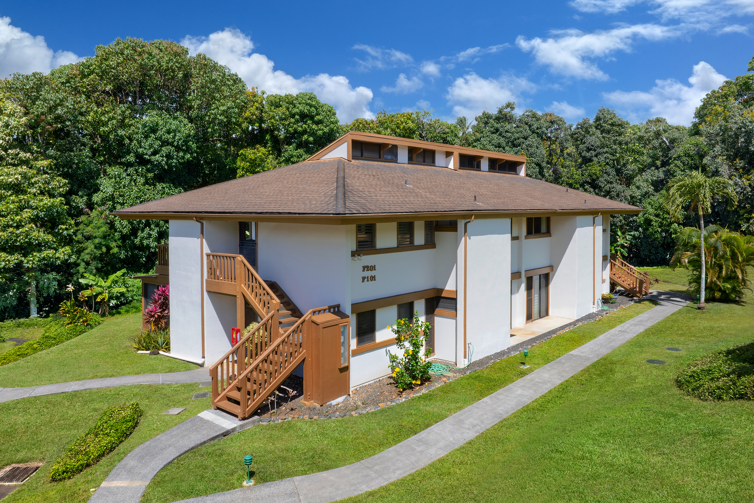 4701 KAWAIHAU RD F201