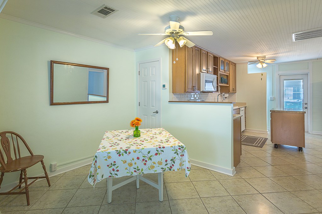 47 E Pine St # 5, 32322 Unit: 4 & 5