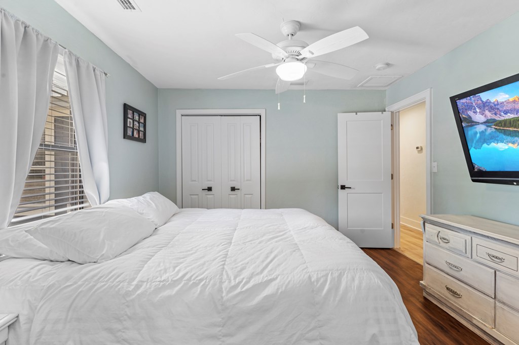 605 Riverview Dr, 32322