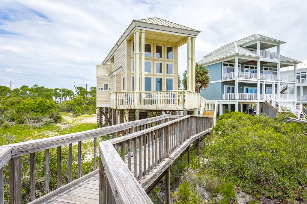 1700 E Gulf Beach Dr, St. George Island 32328