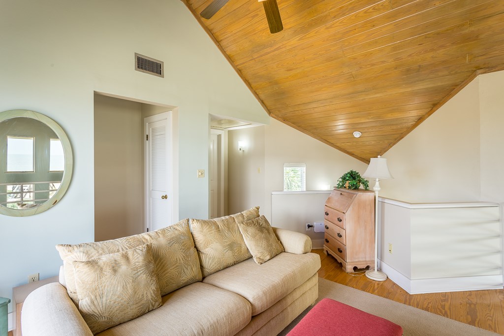 1700 E Gulf Beach Dr, St. George Island 32328