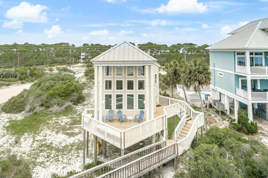 1700 E Gulf Beach Dr, St. George Island 32328