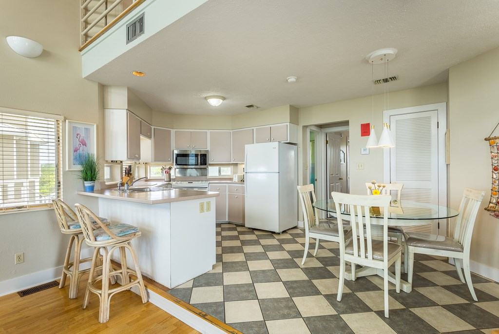 1700 E Gulf Beach Dr, St. George Island 32328