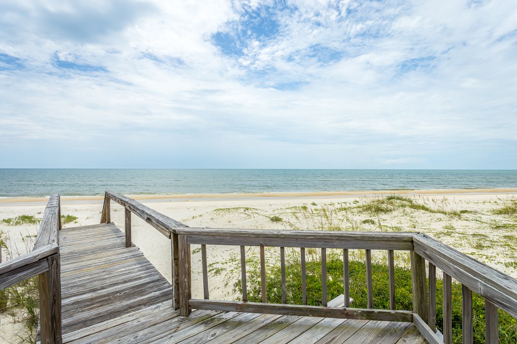 1700 E Gulf Beach Dr, St. George Island 32328