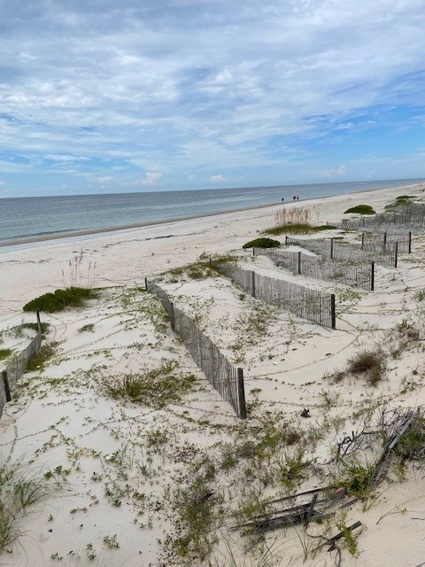 1612 Forsythia Way, St. George Island 32328
