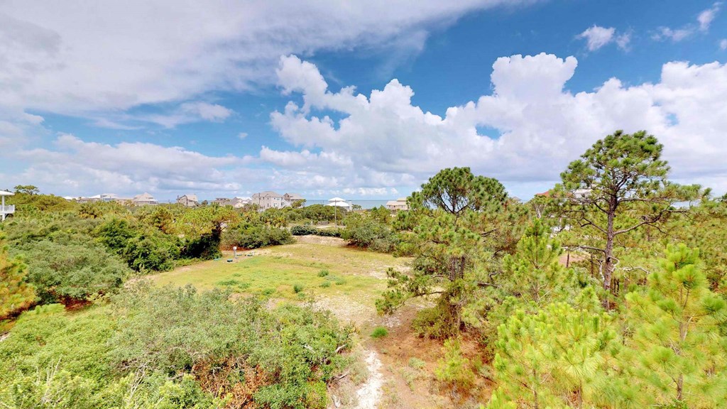 1627 Wayfarers Ct, St. George Island 32328