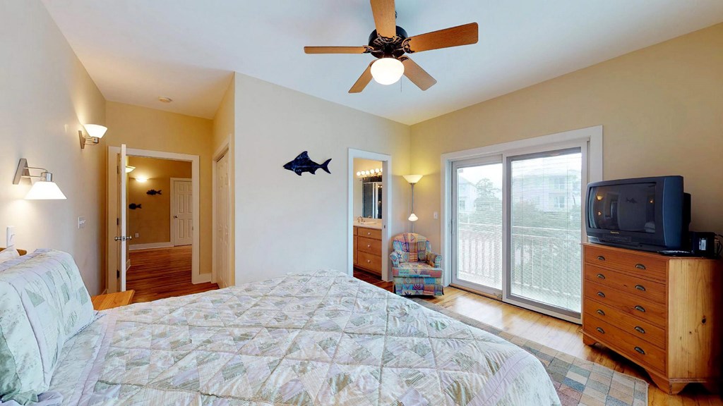 1627 Wayfarers Ct, St. George Island 32328