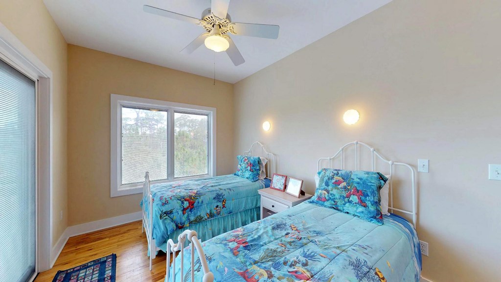1627 Wayfarers Ct, St. George Island 32328