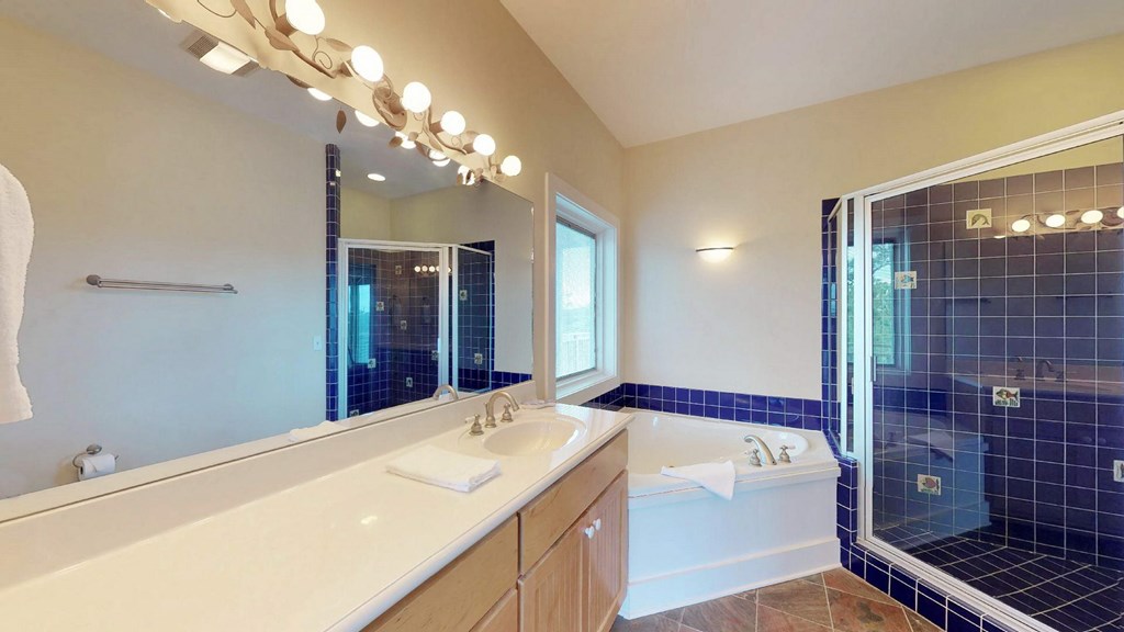 1627 Wayfarers Ct, St. George Island 32328