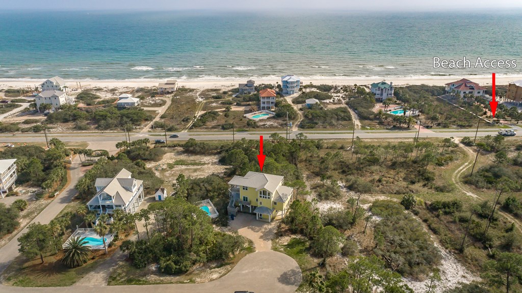 1627 Wayfarers Ct, St. George Island 32328