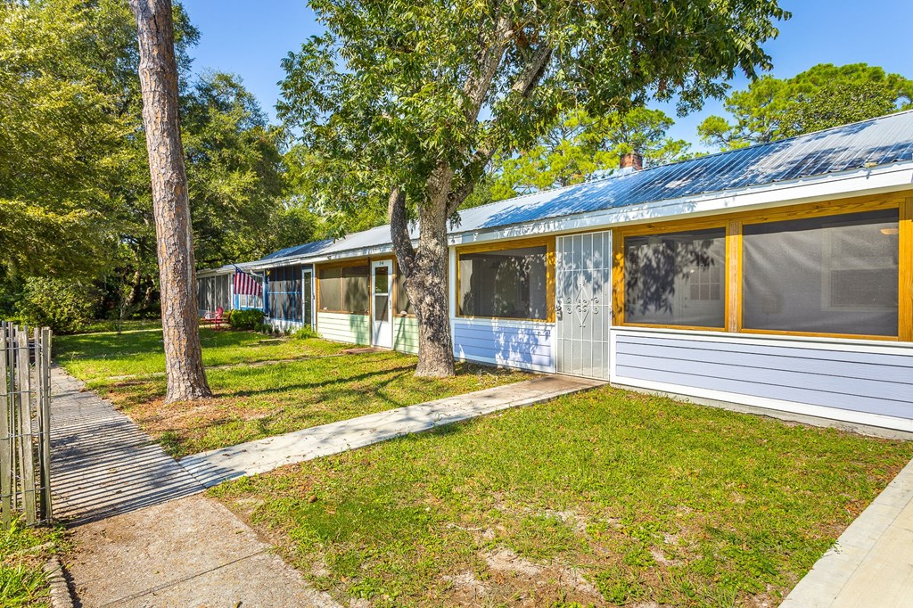 7 Parker Ave # 3, 32322 Unit: 3