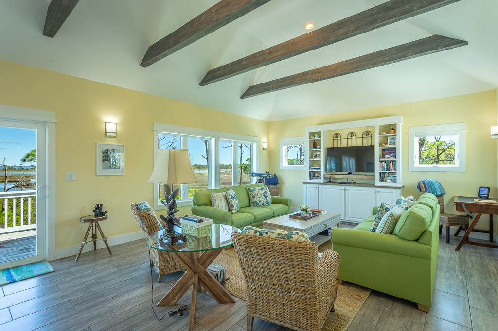 1627 Forsythia Trail, St. George Island 32328