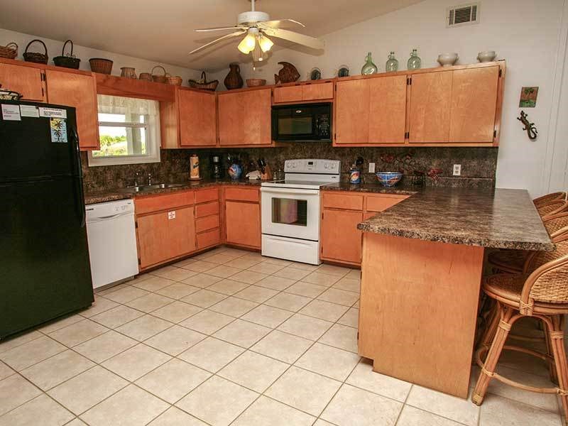 964 W Gorrie Dr, St. George Island 32328