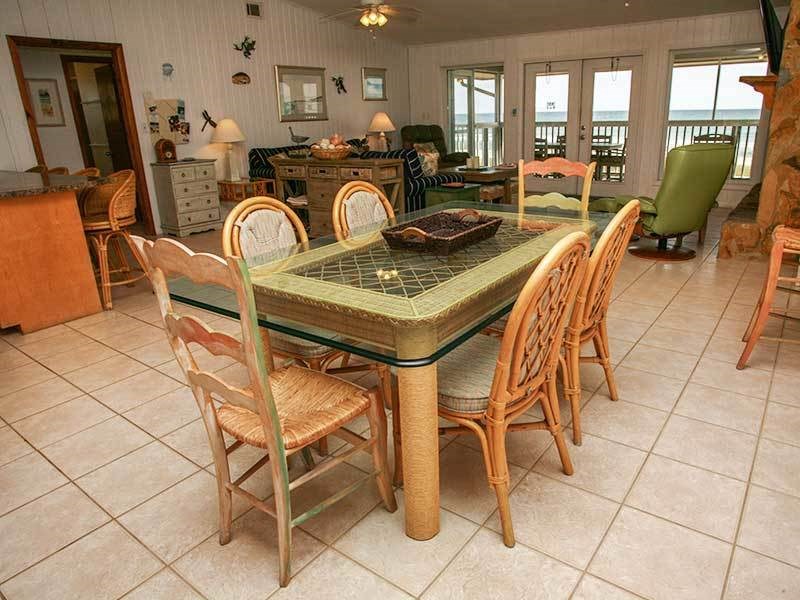 964 W Gorrie Dr, St. George Island 32328