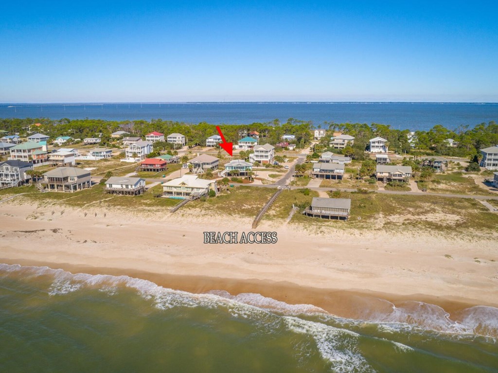 981 E Gorrie Dr, St. George Island 32328