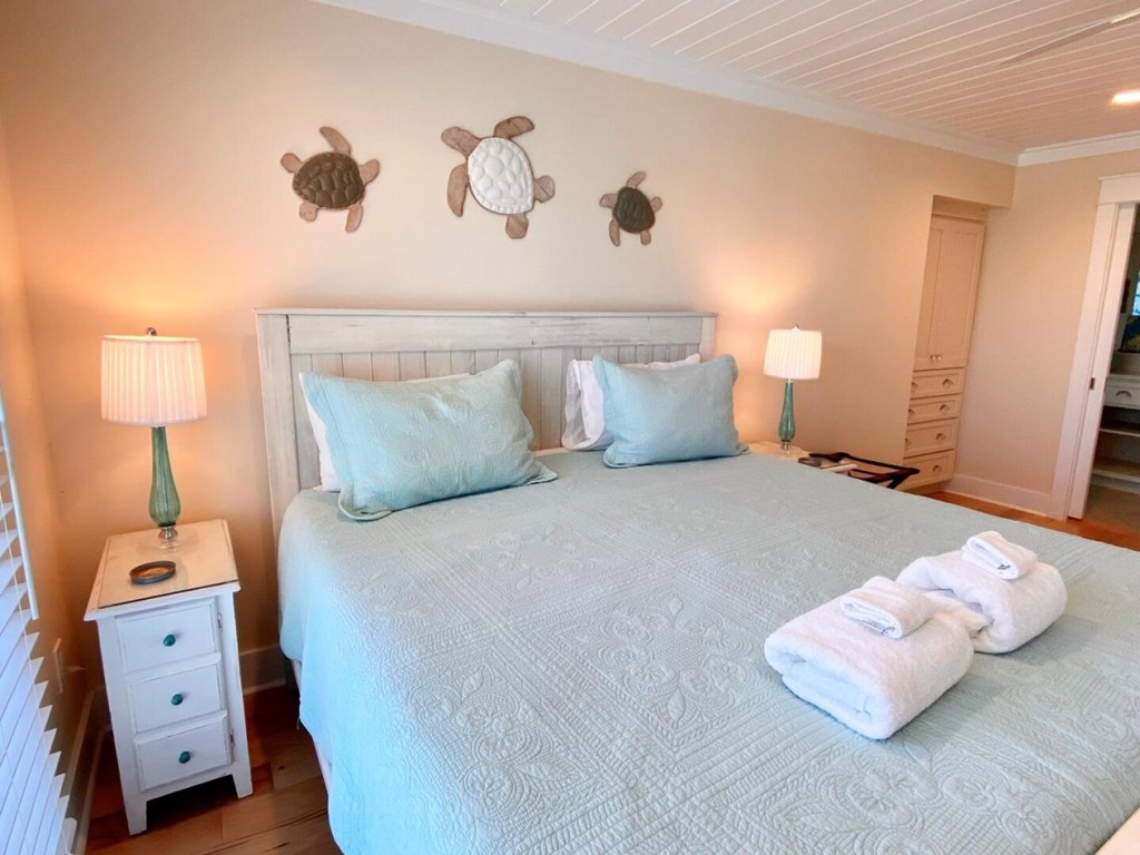 981 E Gorrie Dr, St. George Island 32328