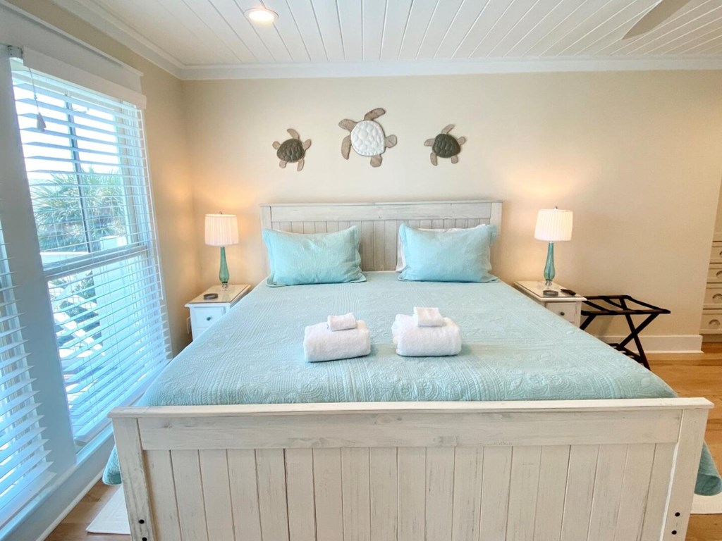 981 E Gorrie Dr, St. George Island 32328